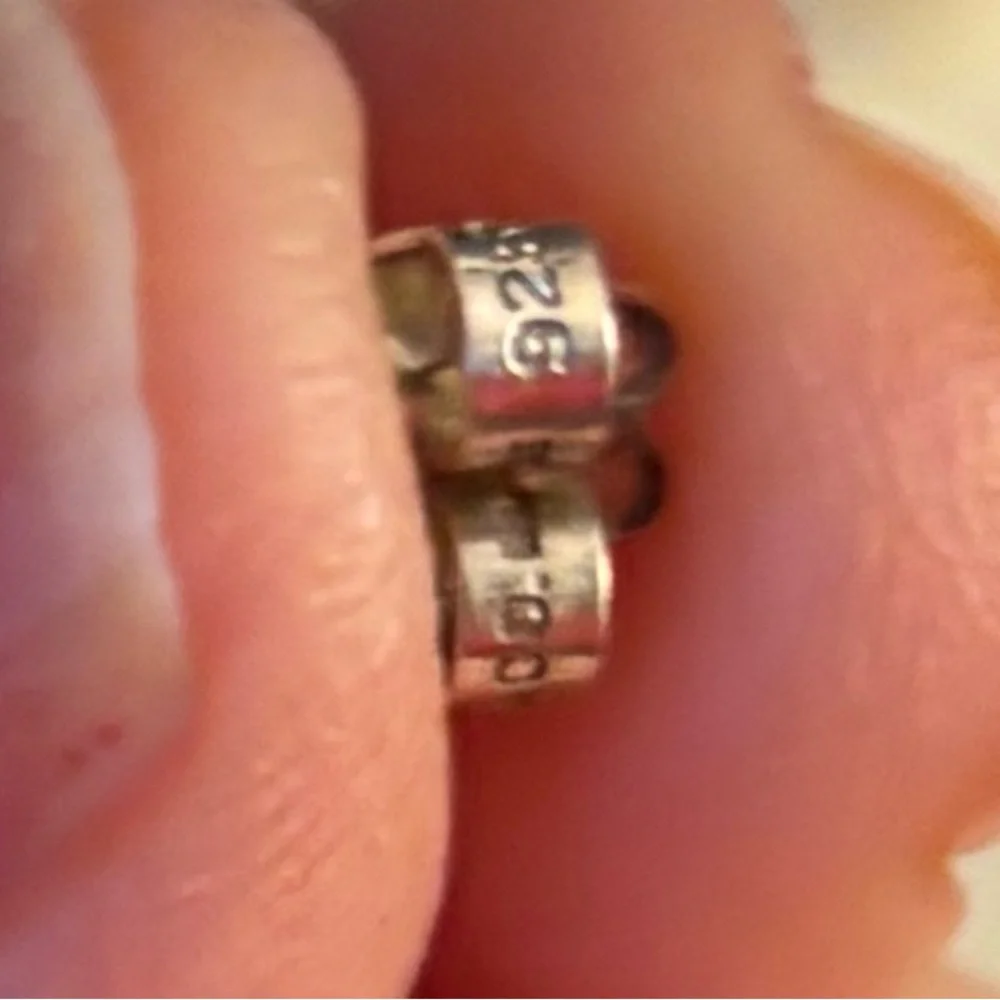 Tiffany’s earrings - Picture 4 of 4